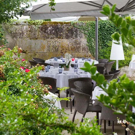 호텔 Logis Restaurant L'essille Bassac