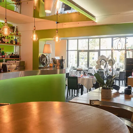 호텔 Logis Restaurant L'essille