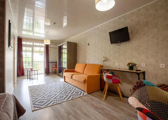 Hotel Logis Restaurant L'essille